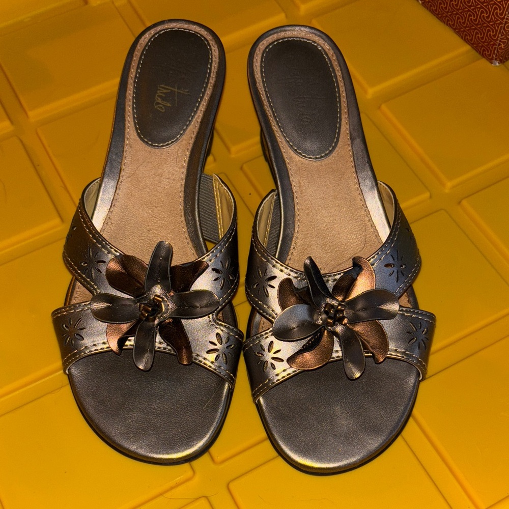 Life Stride Women’s Sandals